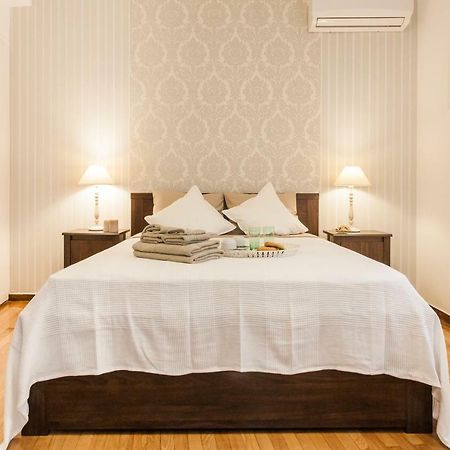 Classy And Stylish Private Apartment At Acropolis Museum Metro Station Афины Экстерьер фото