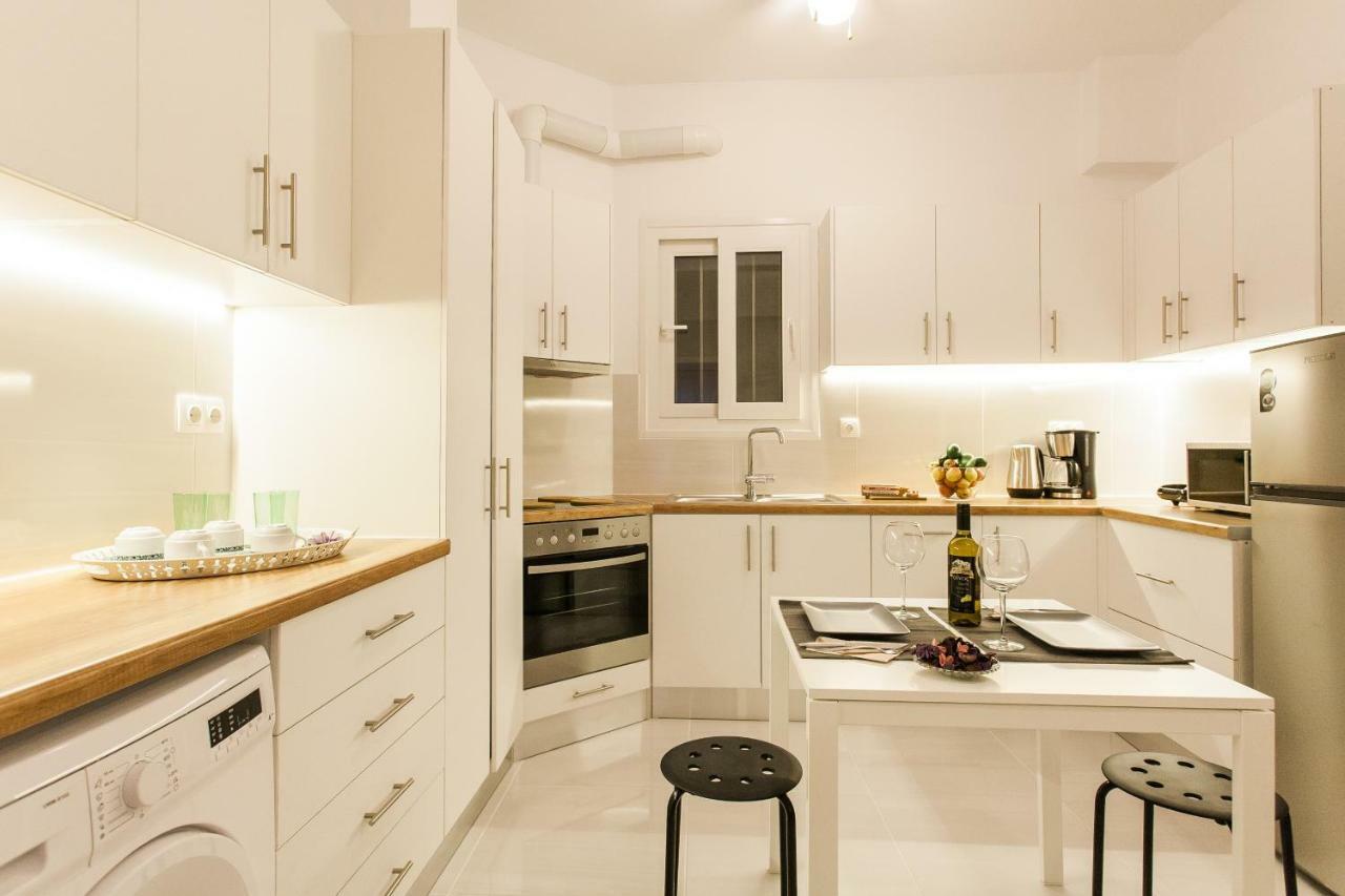 Classy And Stylish Private Apartment At Acropolis Museum Metro Station Афины Экстерьер фото