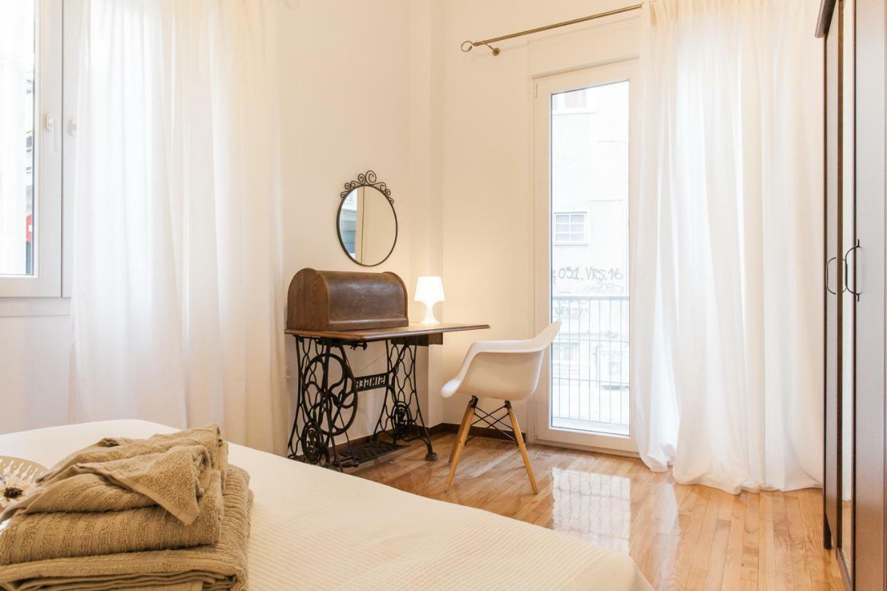 Classy And Stylish Private Apartment At Acropolis Museum Metro Station Афины Экстерьер фото